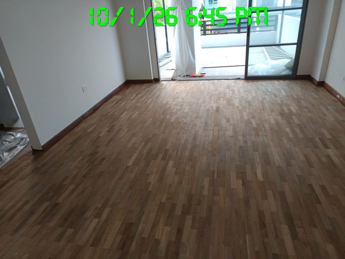 Large parquet room after sanding and sealing